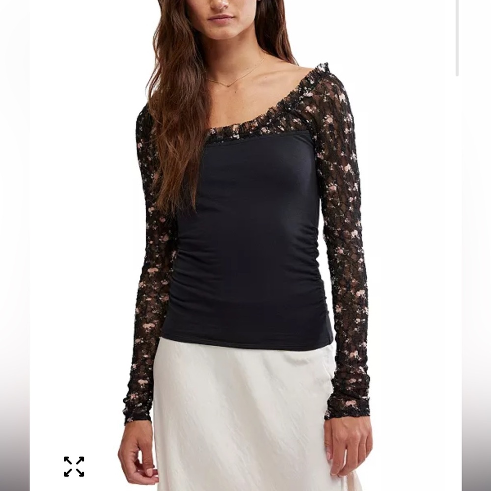NWD Free People Josie Size L Floral Lace Sleeve Ruched Side Top - Picture 2 of 12